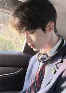 精选小说推荐十二生肖:魔鼠在线耍刀